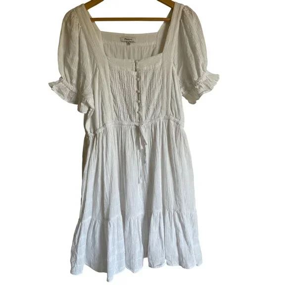 Elegant White Puff Sleeve Dress - Picture 3 of 10